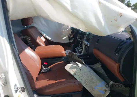 2016 Toyota Sequoia Platinum 5.7L V8 from USA, damaged, VIN 5TDDW5G13GS138070